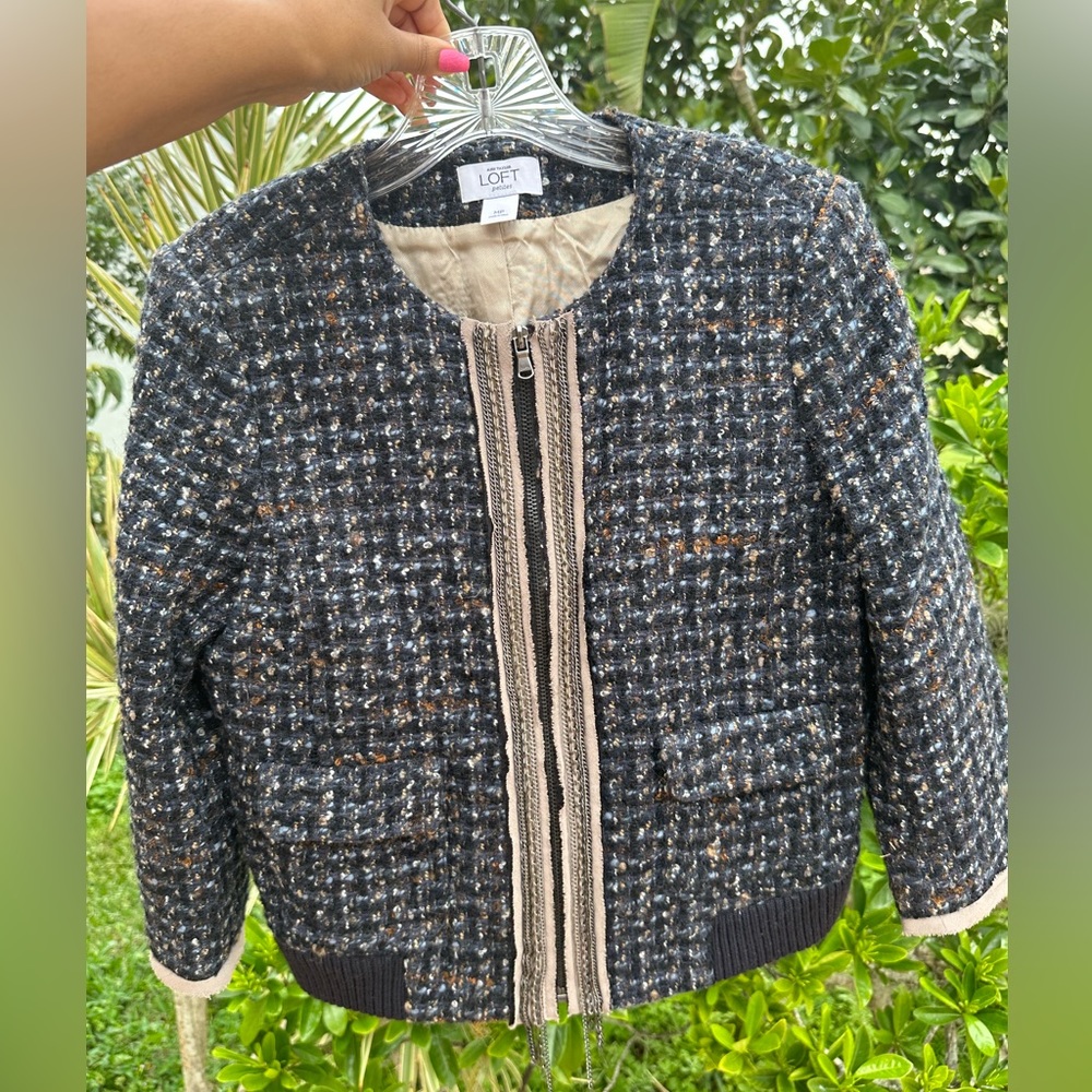 Classy Jacket with Metal Zip Detailing